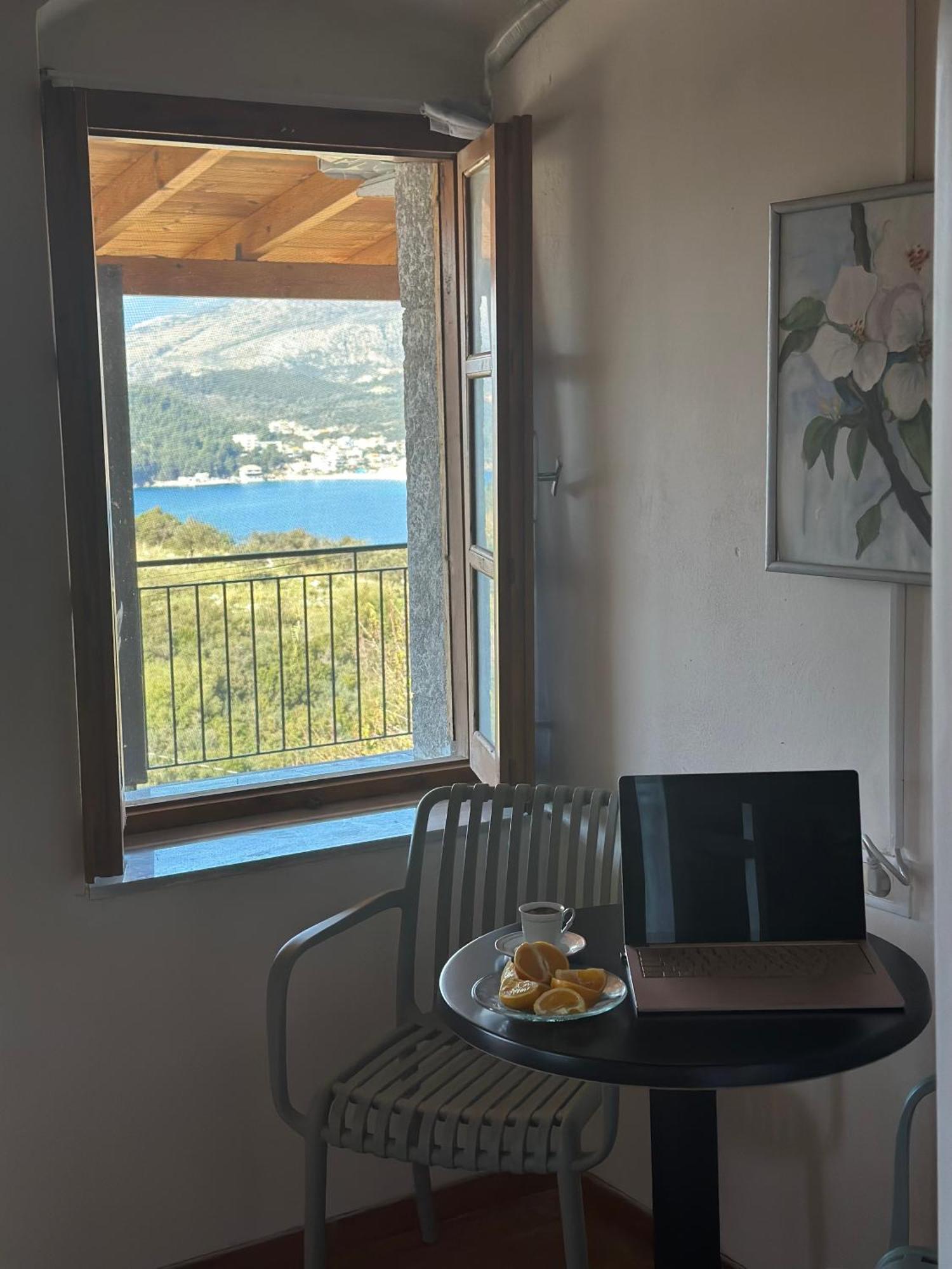 Hostel On The Hill - By Filikuri Beach Χειμάρρα Εξωτερικό φωτογραφία