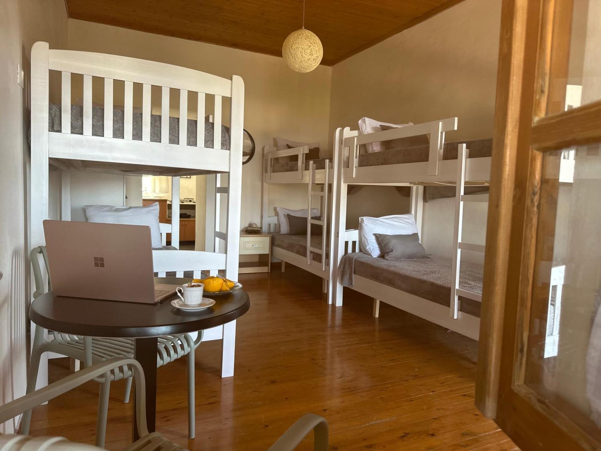 Hostel On The Hill - By Filikuri Beach Χειμάρρα Εξωτερικό φωτογραφία