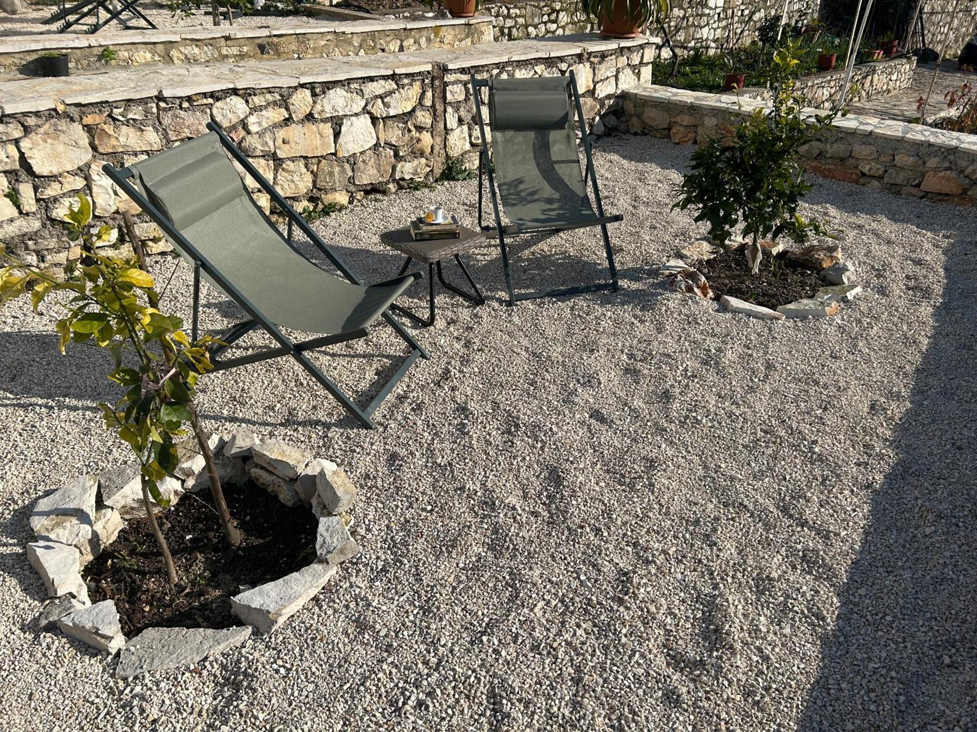 Hostel On The Hill - By Filikuri Beach Χειμάρρα Εξωτερικό φωτογραφία